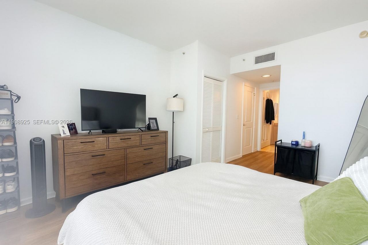 511 SE 5th Ave, Unit 1408, Fort Lauderdale, FL 33301 Photo