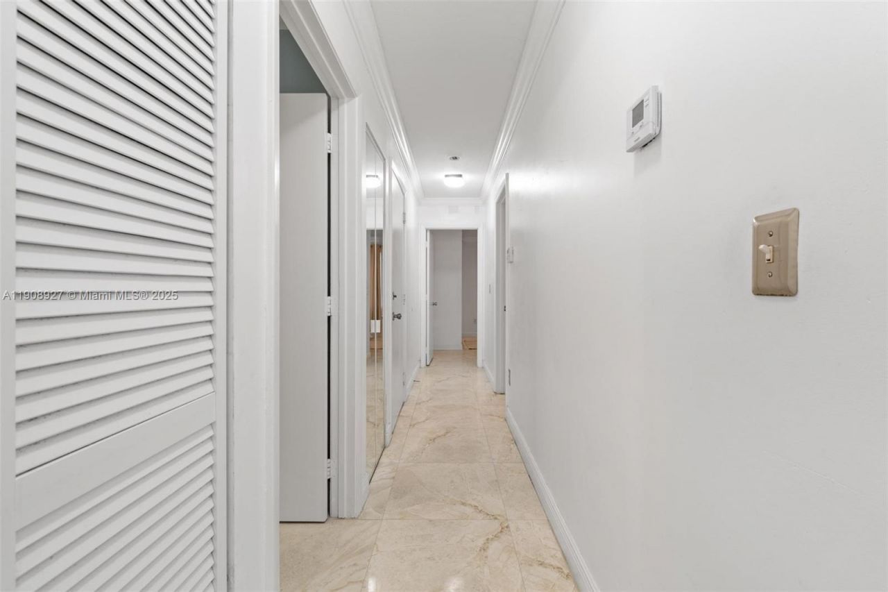 15624 NW 12th Rd, Pembroke Pines, FL 33028 Photo