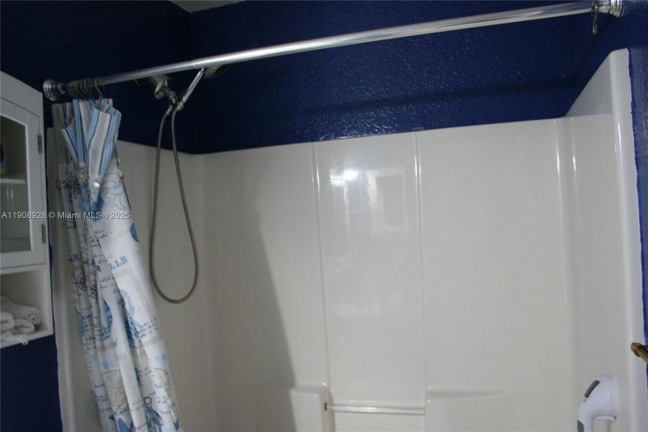 150 Peace Ave, Key Largo, FL 33037 Photo