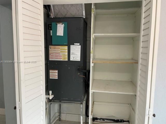 10992 SW 4th St, Unit K1, Sweetwater, FL 33174 Photo