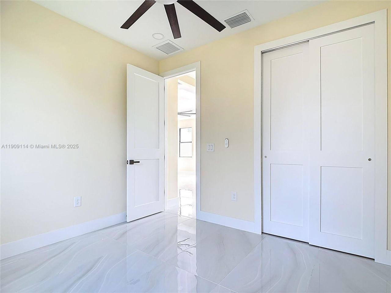 3814 9th St Sw, Lehigh Acres, FL 33976 Photo