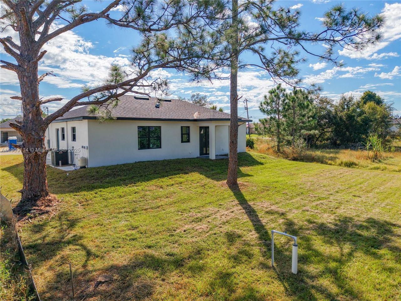 3814 9th St Sw, Lehigh Acres, FL 33976 Photo