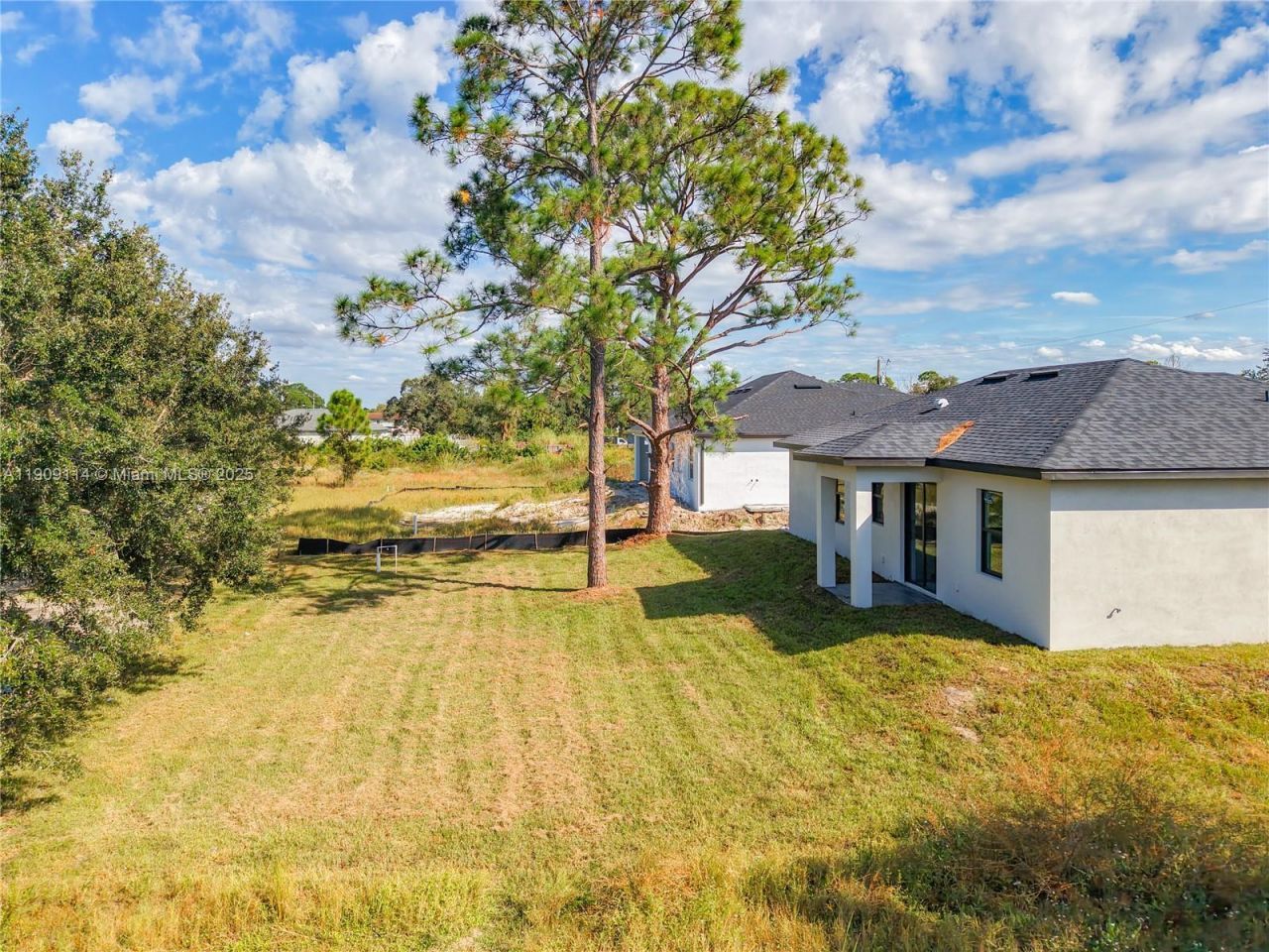 3814 9th St Sw, Lehigh Acres, FL 33976 Photo