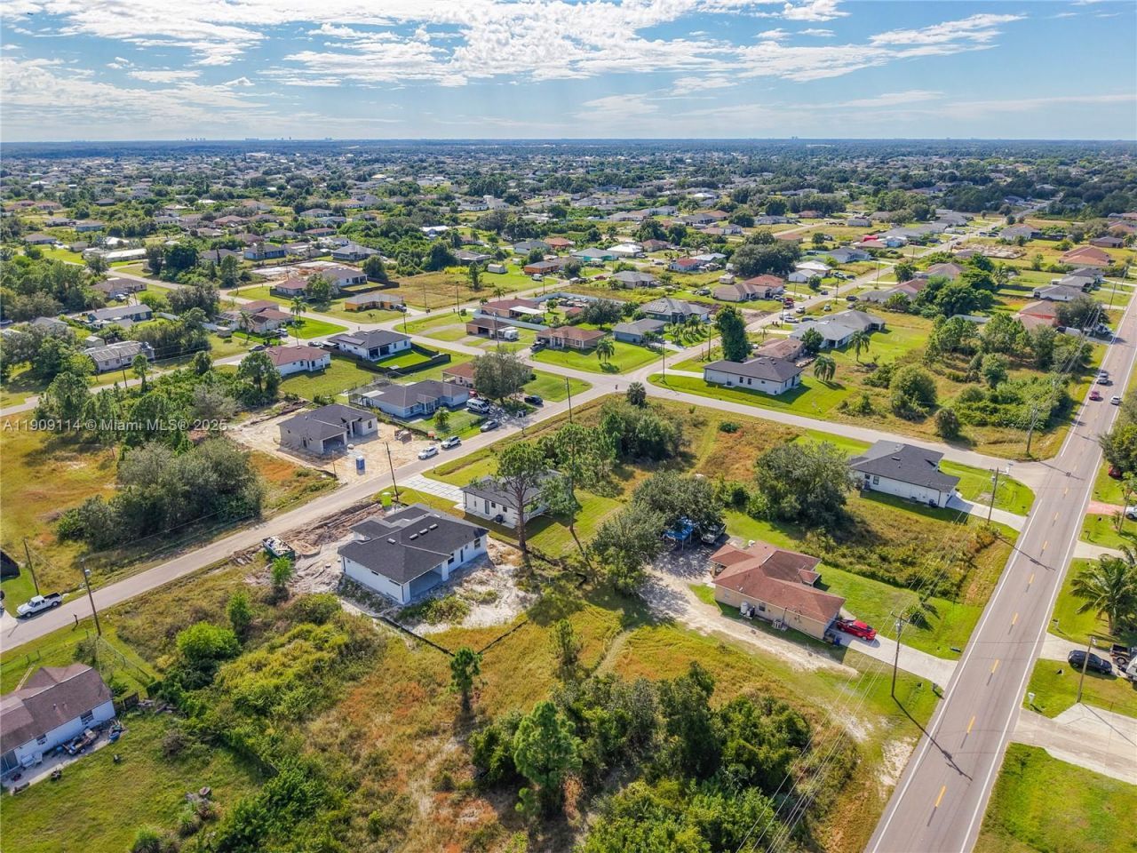 3814 9th St Sw, Lehigh Acres, FL 33976 Photo