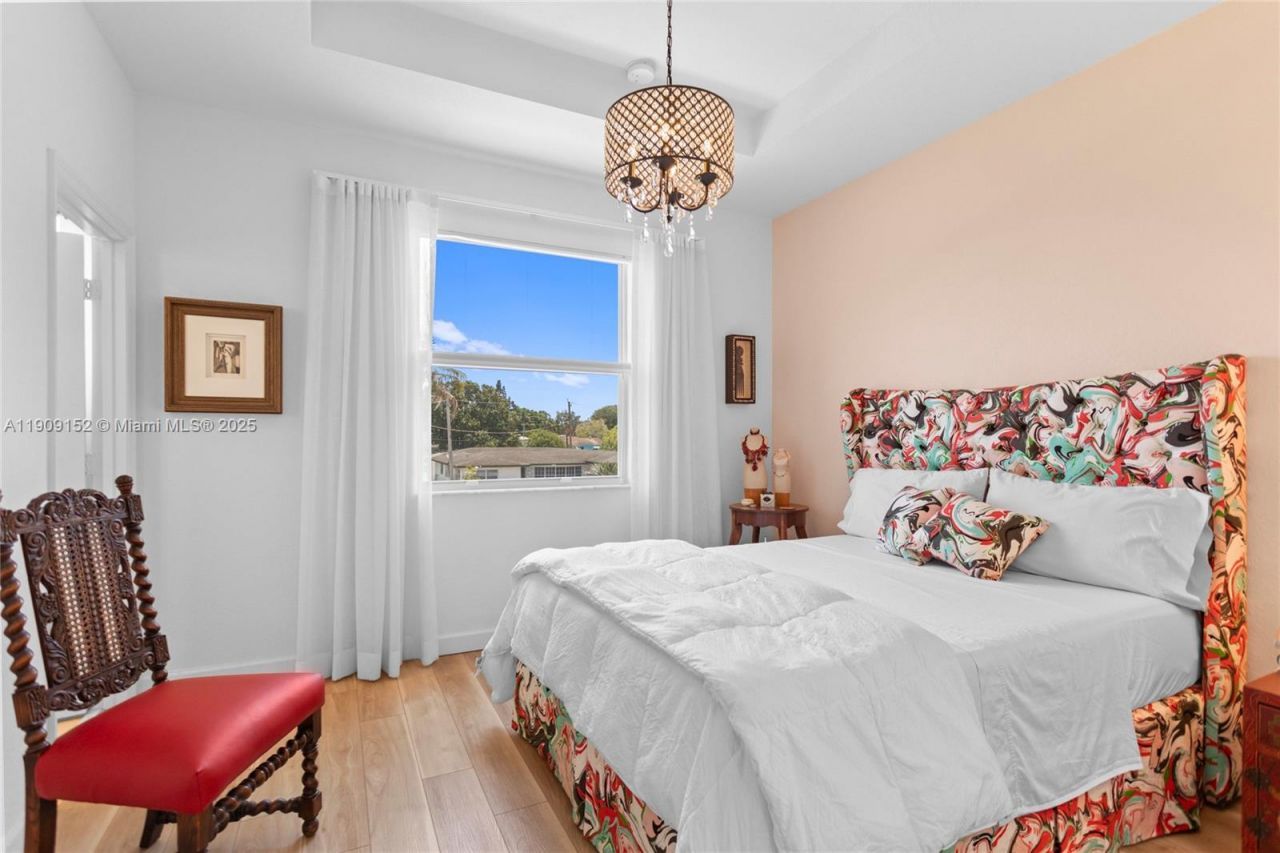 12317 NW 23rd Ct, Miami, FL 33167 Photo