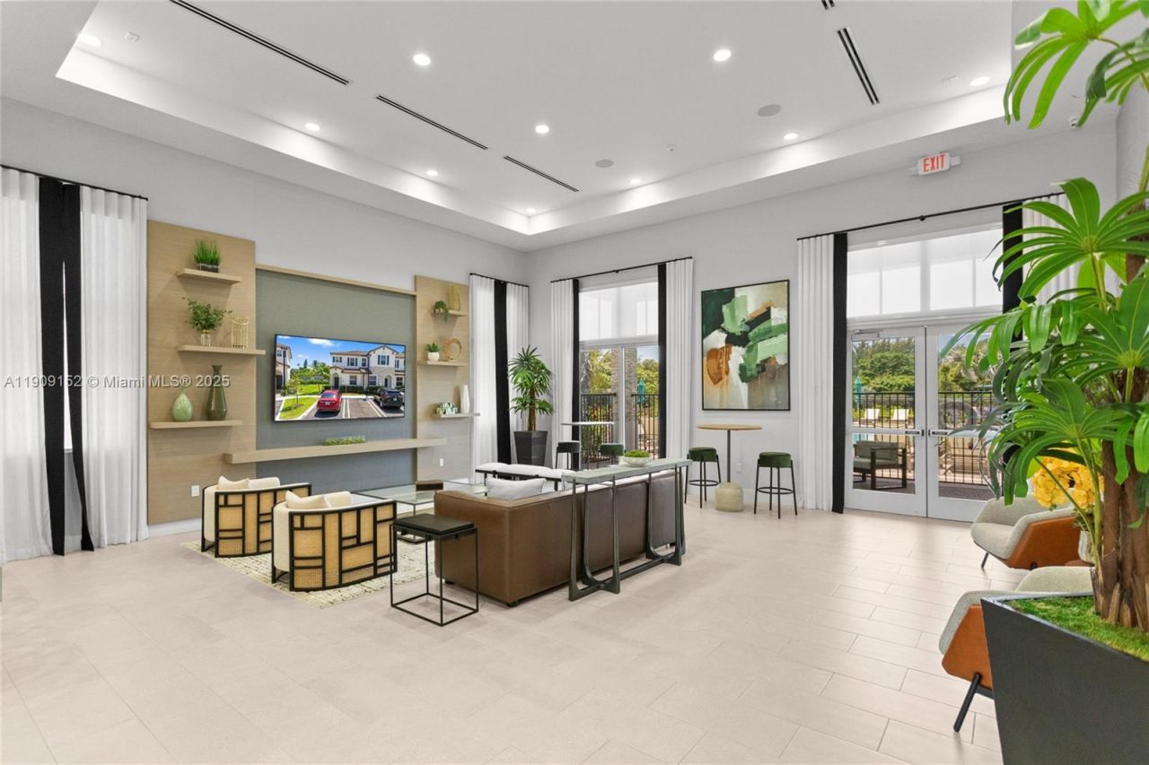 12317 NW 23rd Ct, Miami, FL 33167 Photo