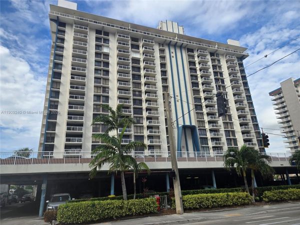 1600 S Ocean Dr, Unit 4I, Hollywood, FL 33019