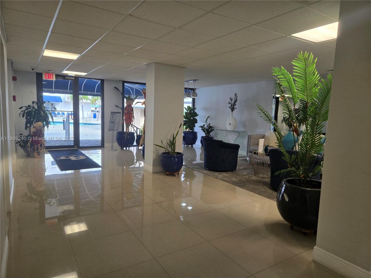 1600 S Ocean Dr, Unit 4I, Hollywood, FL 33019 Photo