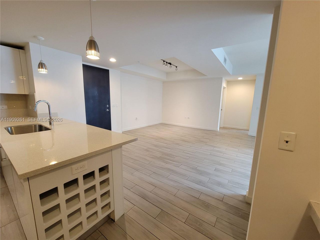 999 SW 1st Ave, Unit 2016, Miami, FL 33130 Photo