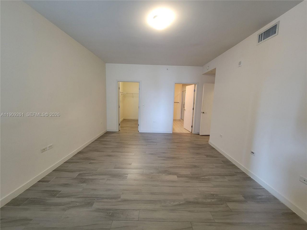 999 SW 1st Ave, Unit 2016, Miami, FL 33130 Photo