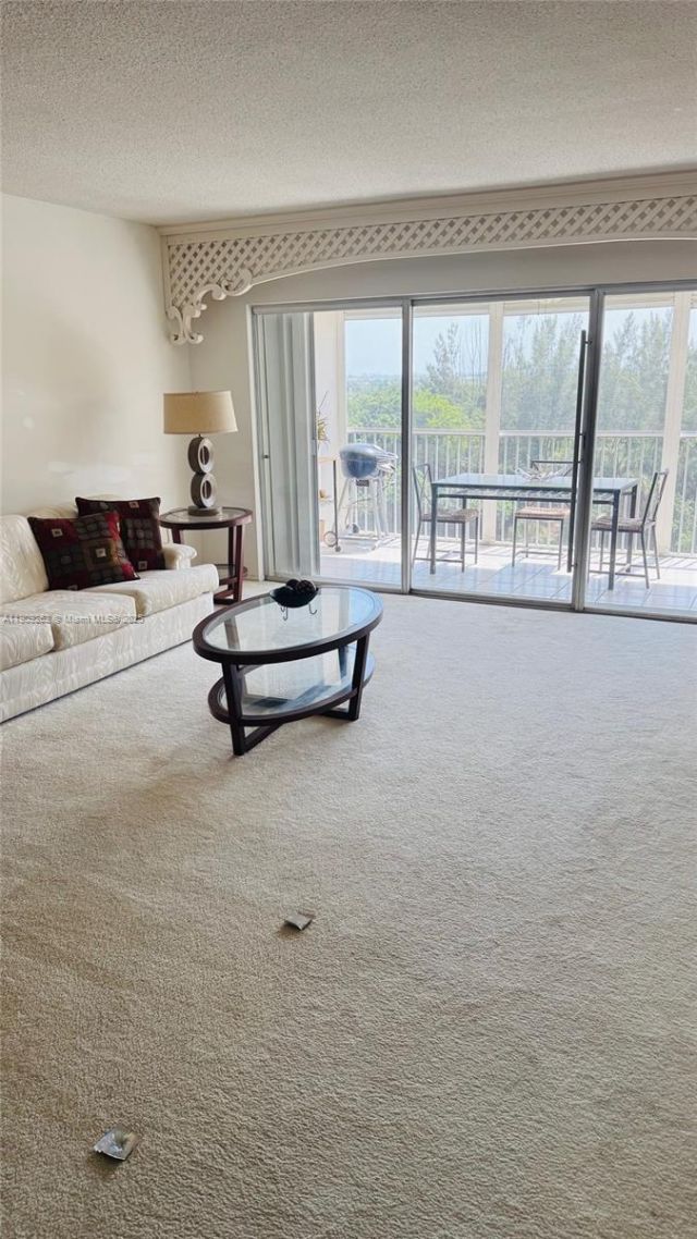 3150 N Palm Aire Dr, Unit 801, Pompano Beach, FL 33069 Photo