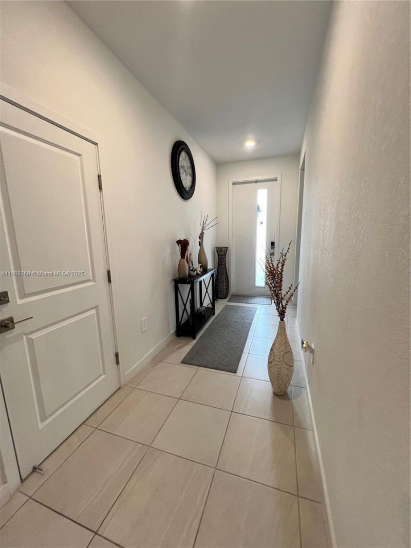 1695 SE 6th St, Homestead, FL 33033 Photo