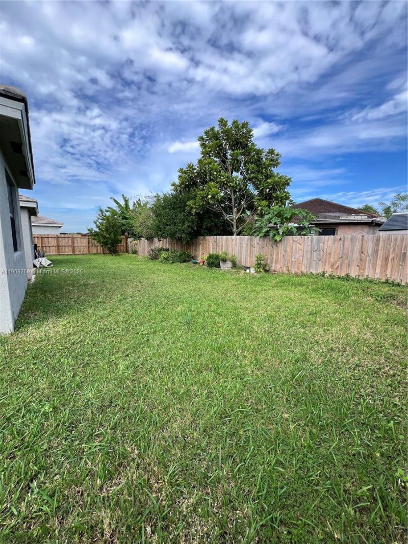 1695 SE 6th St, Homestead, FL 33033 Photo