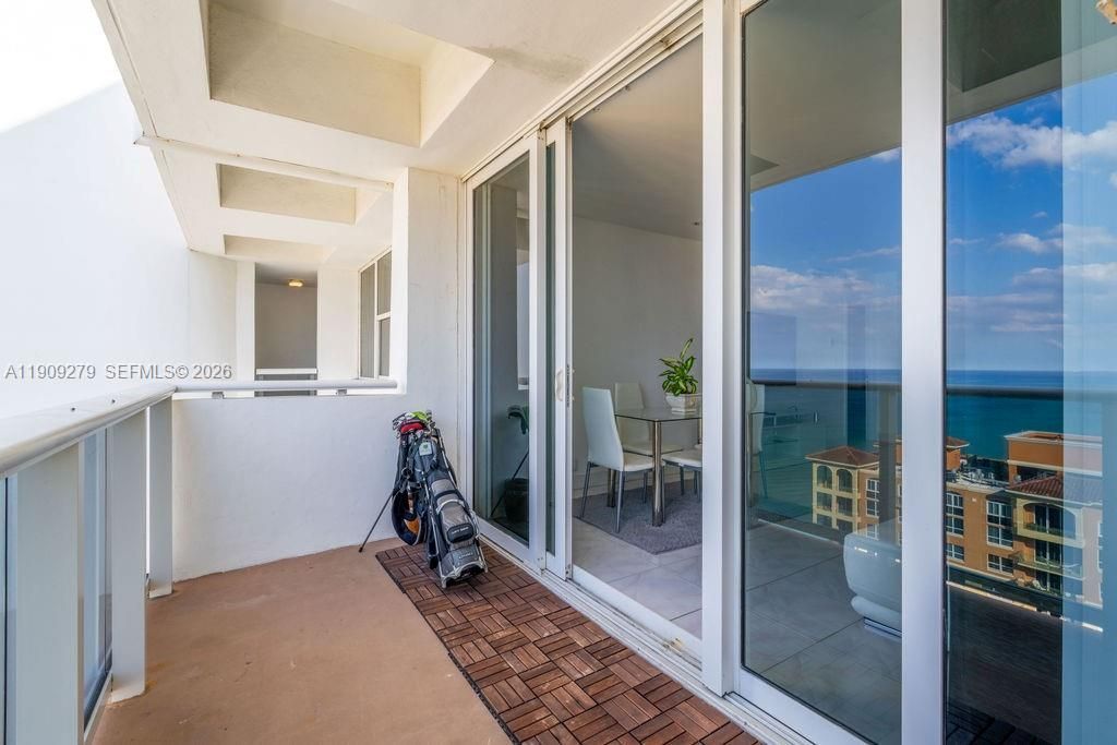 3140 S Ocean Dr, Unit PH7, Hallandale Beach, FL 33009 Photo