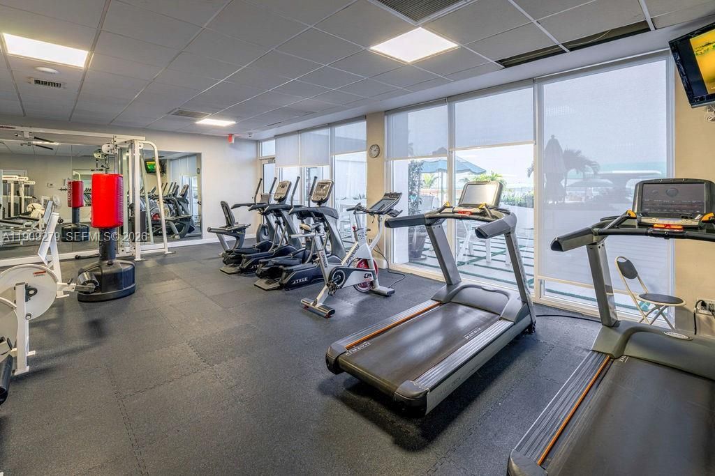 3140 S Ocean Dr, Unit PH7, Hallandale Beach, FL 33009 Photo