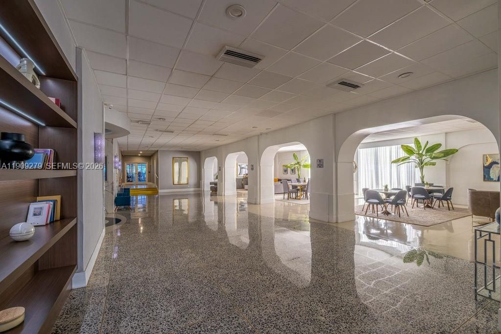 3140 S Ocean Dr, Unit PH7, Hallandale Beach, FL 33009 Photo