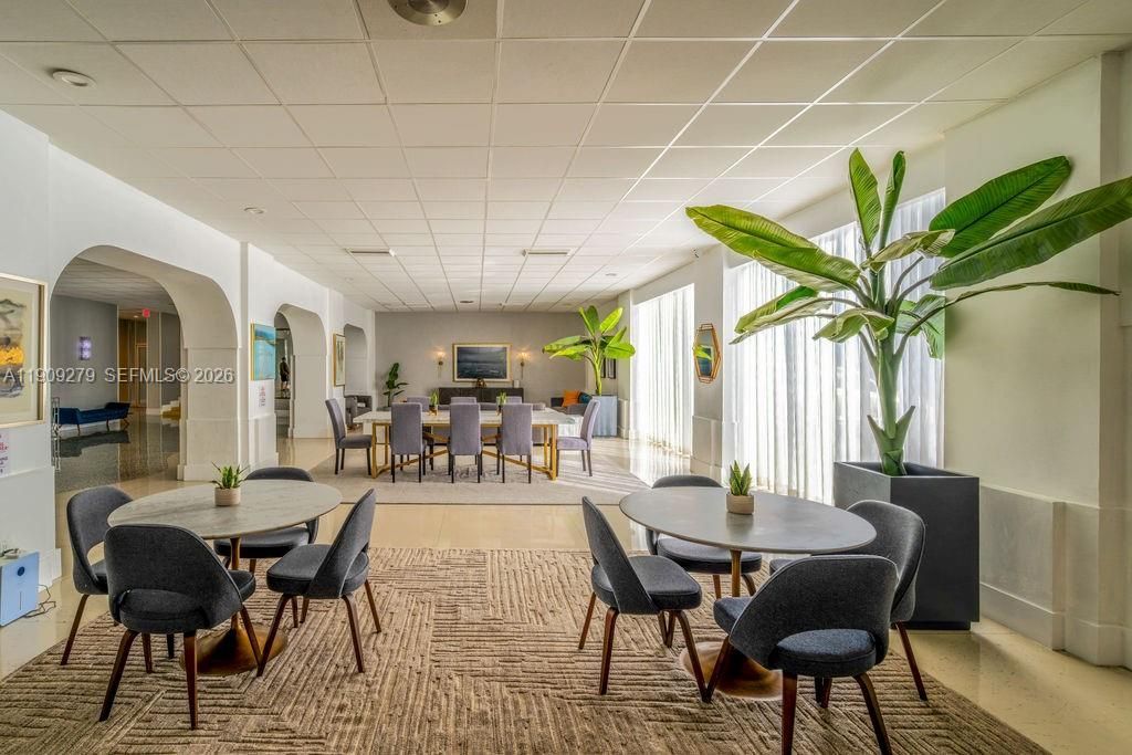 3140 S Ocean Dr, Unit PH7, Hallandale Beach, FL 33009 Photo