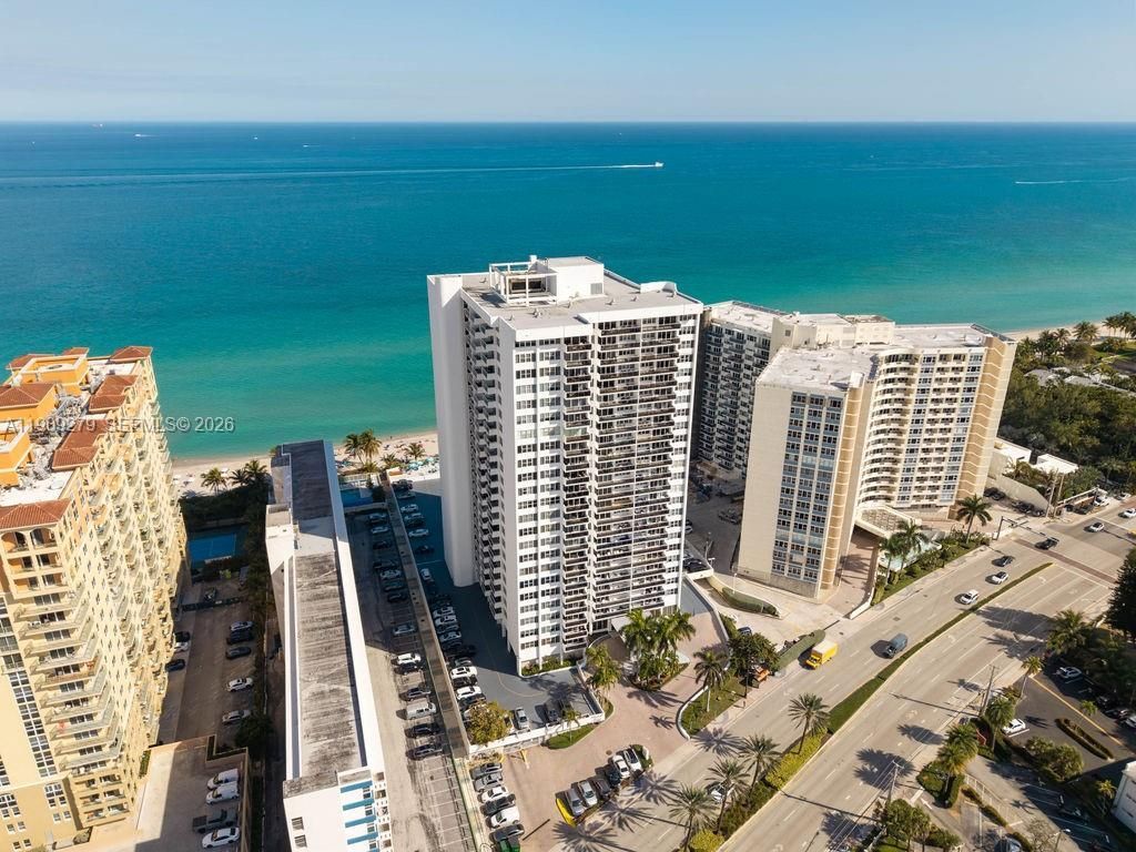 3140 S Ocean Dr, Unit PH7, Hallandale Beach, FL 33009 Photo