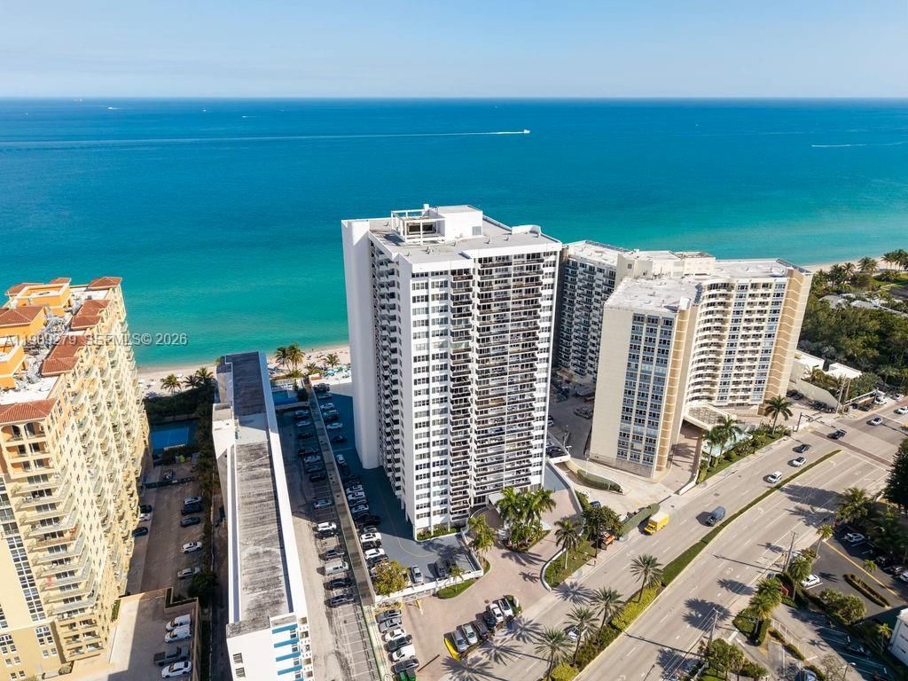 3140 S Ocean Dr, Unit PH7, Hallandale Beach, FL 33009 Photo