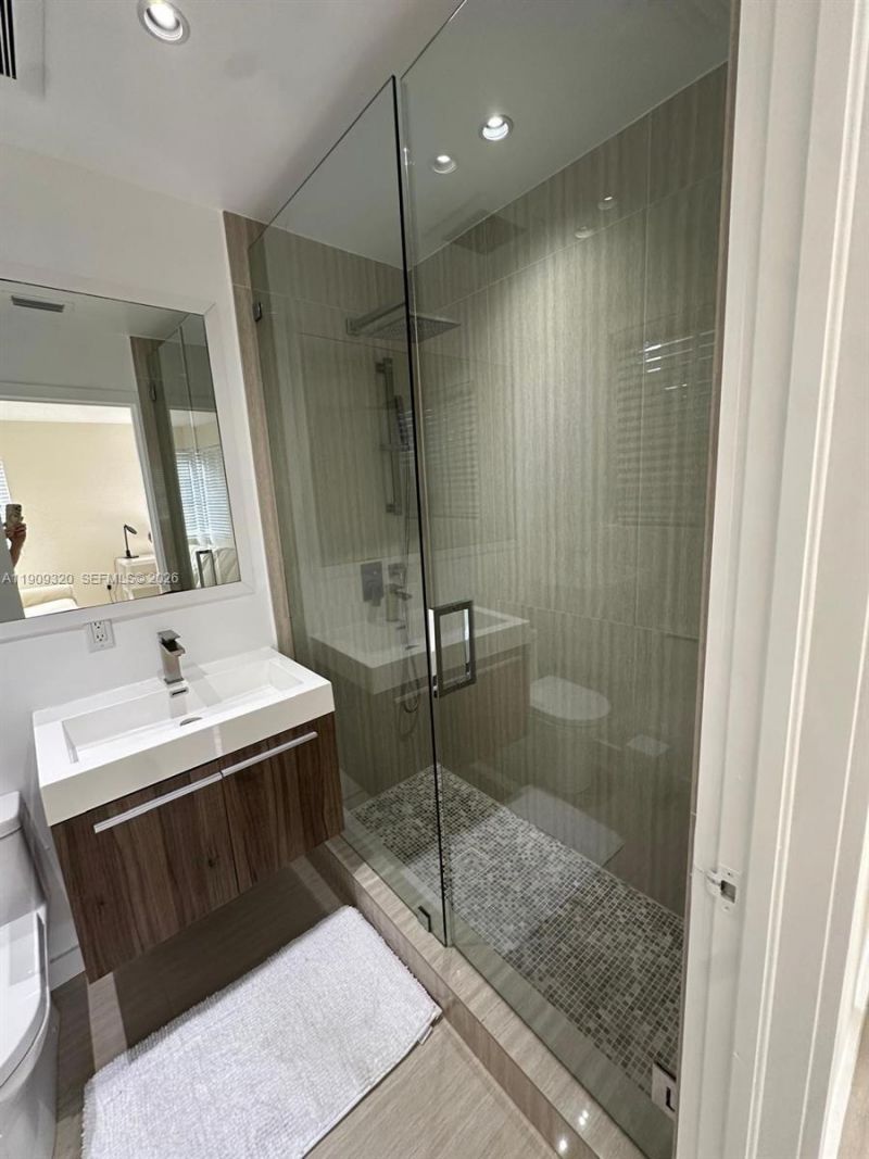 9464 Abbott Ave, Surfside, FL 33154 Photo