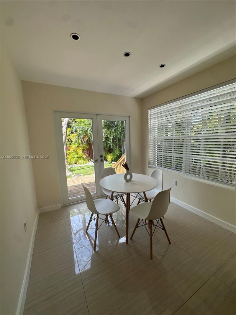 9464 Abbott Ave, Surfside, FL 33154 Photo