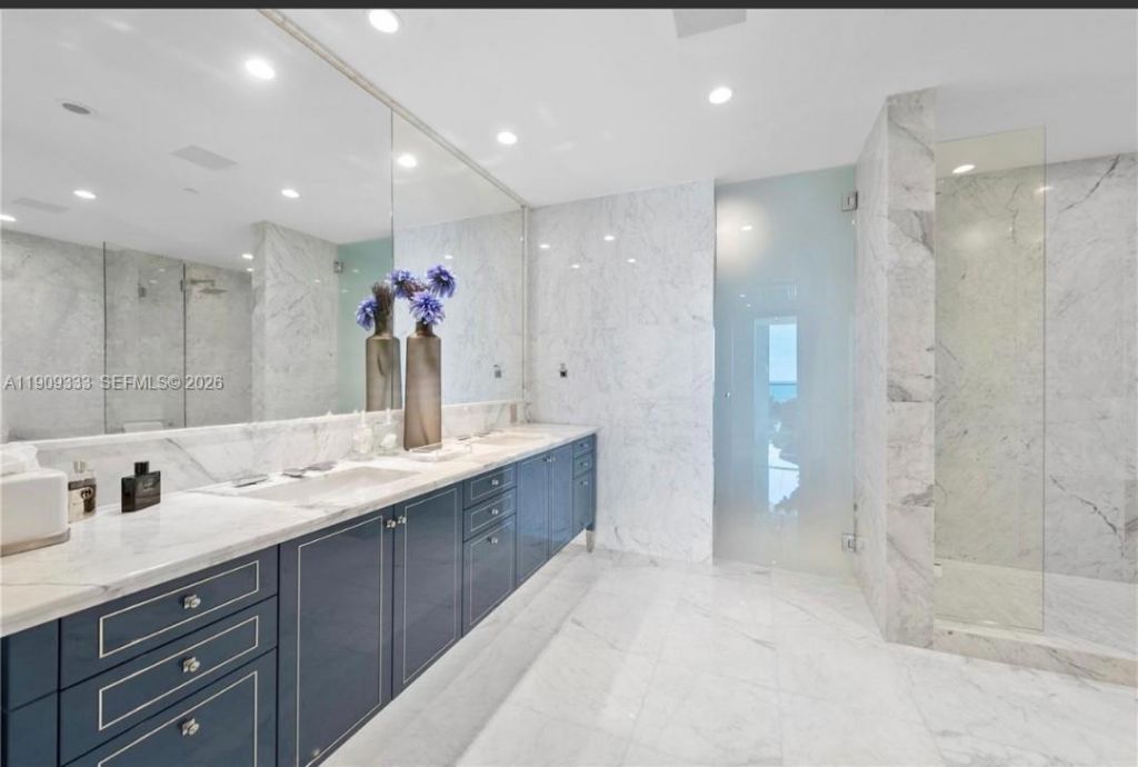 9349 Collins Ave, Unit 304, Surfside, FL 33154 Photo