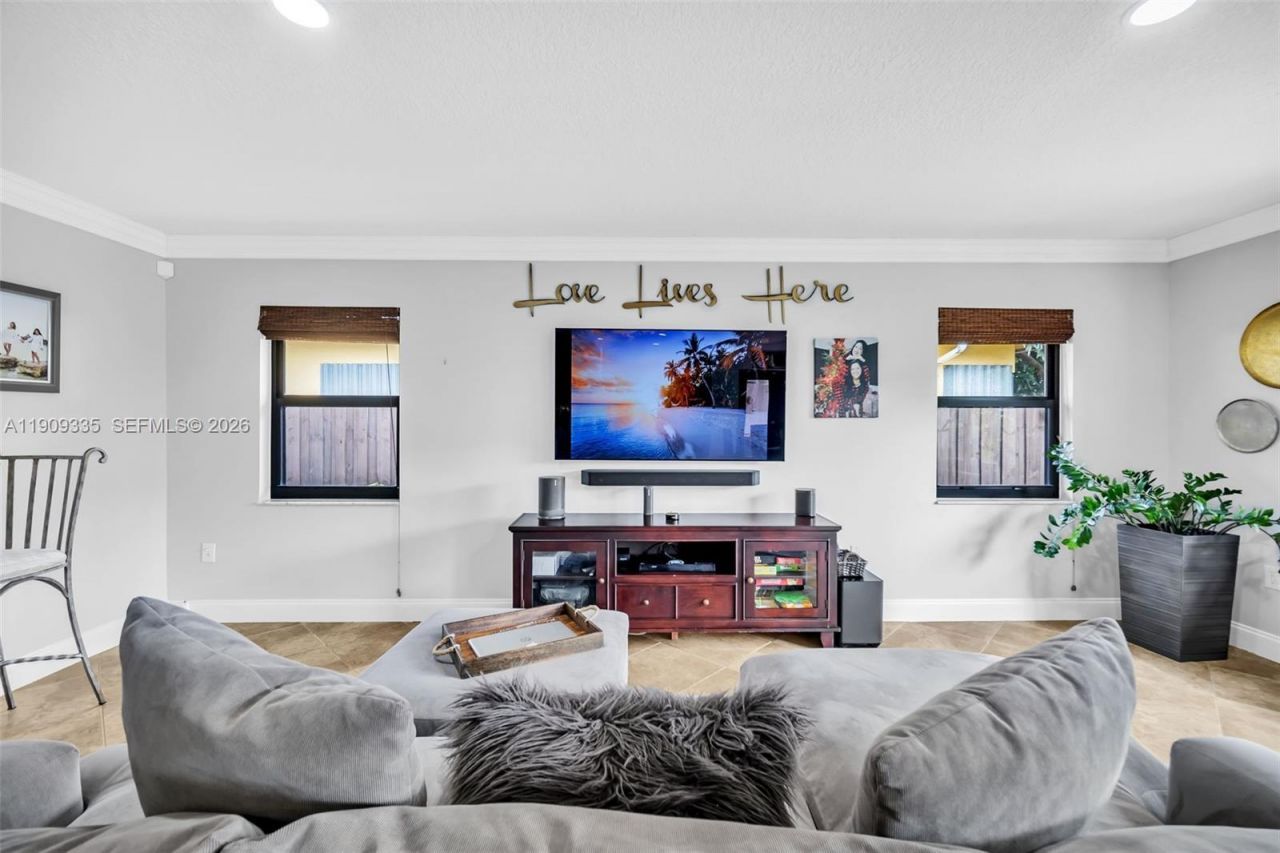 15462 SW 115th St, Miami, FL 33196 Photo