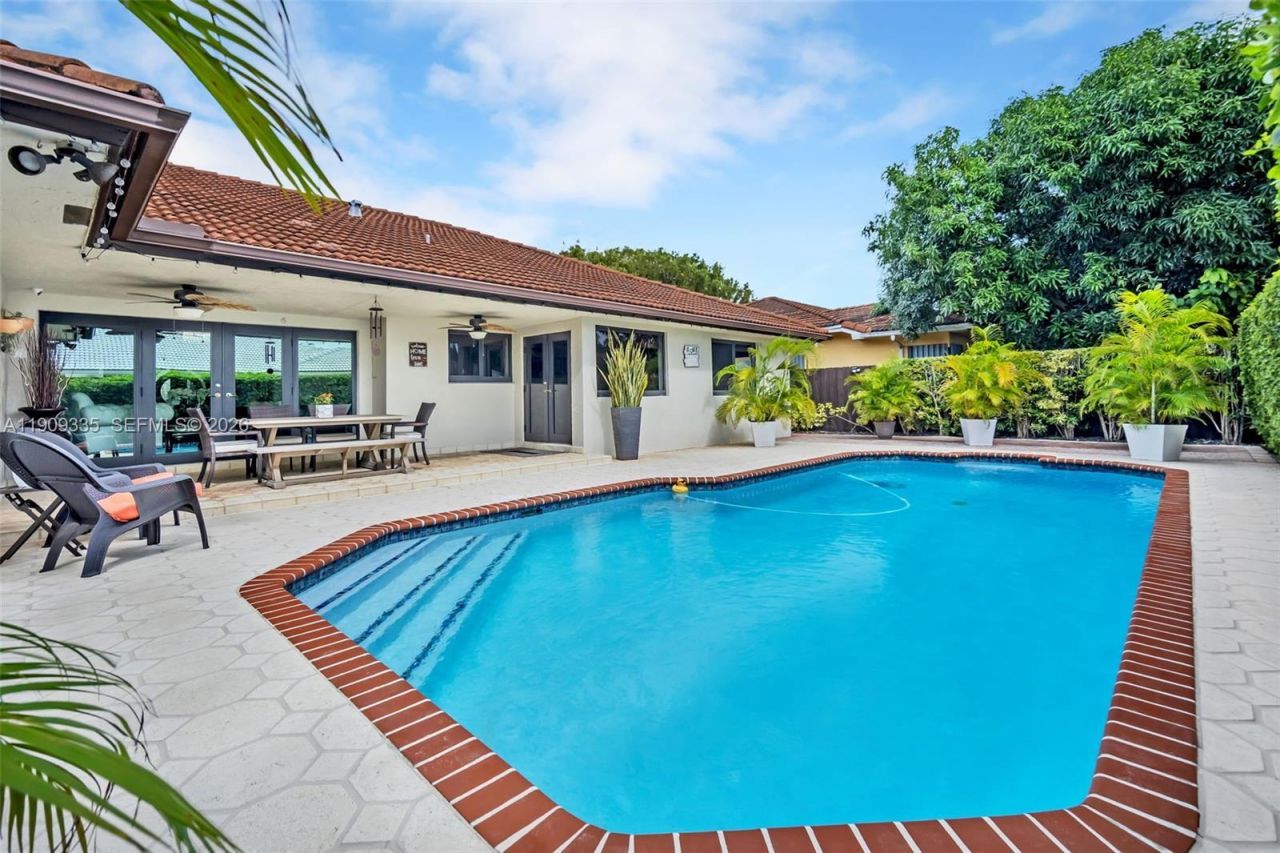 15462 SW 115th St, Miami, FL 33196 Photo