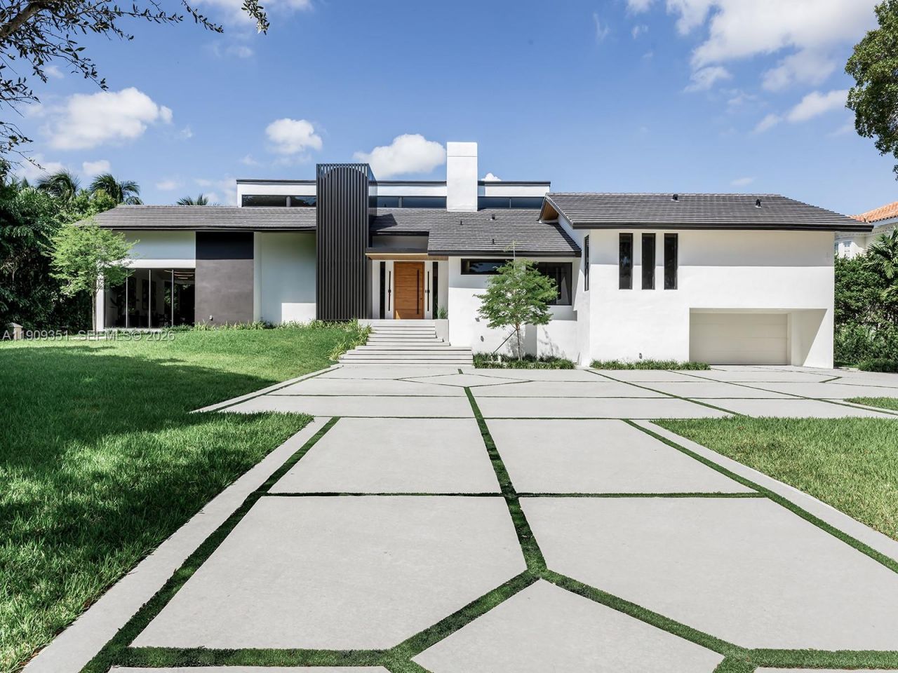 7910 Los Pinos Cir, Coral Gables, FL 33143 Photo