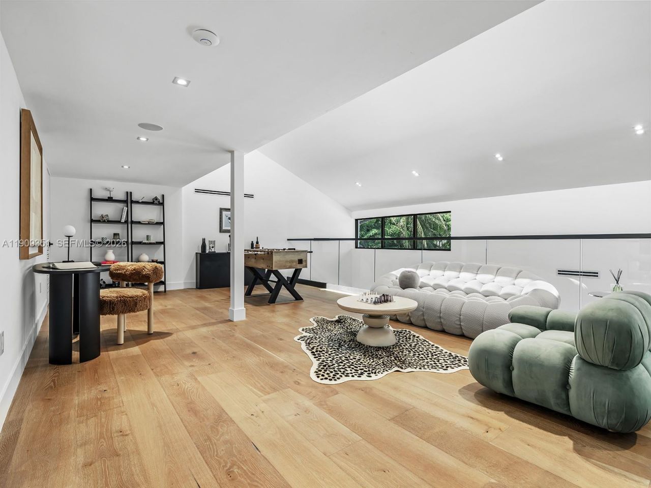 7910 Los Pinos Cir, Coral Gables, FL 33143 Photo