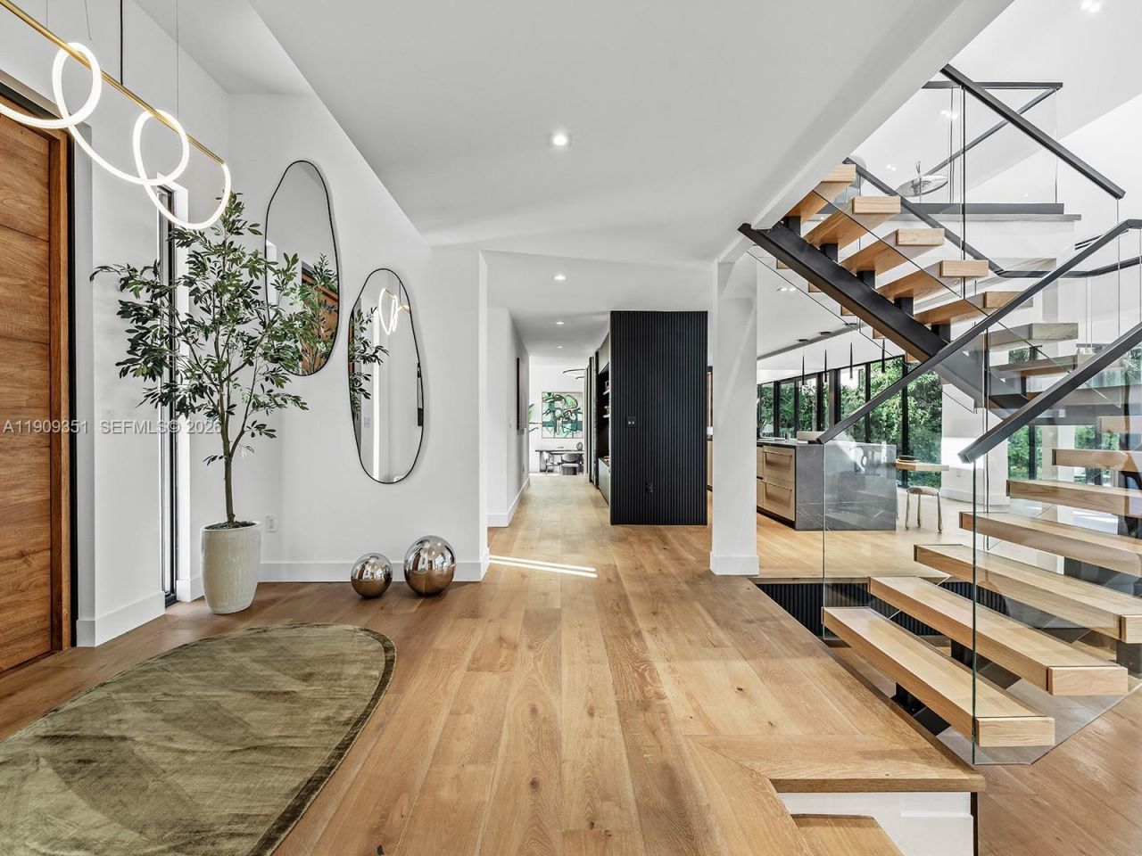 7910 Los Pinos Cir, Coral Gables, FL 33143 Photo