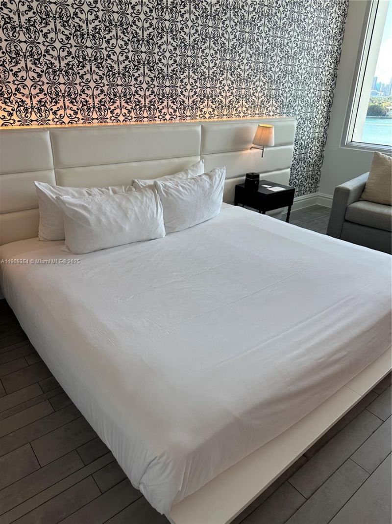 1100 West Ave, Unit 1206, Miami Beach, FL 33139 Photo