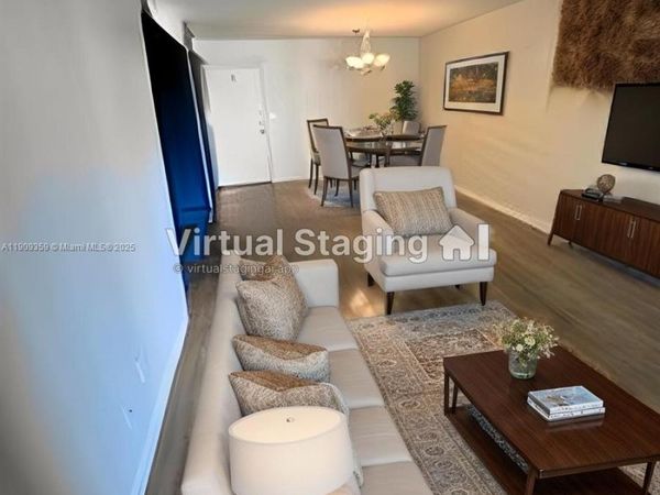 8411 NW 8th St, Unit 203, Miami, FL 33126