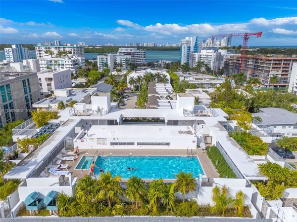 1100 100th St, Unit 401, Bay Harbor Islands, FL 33154