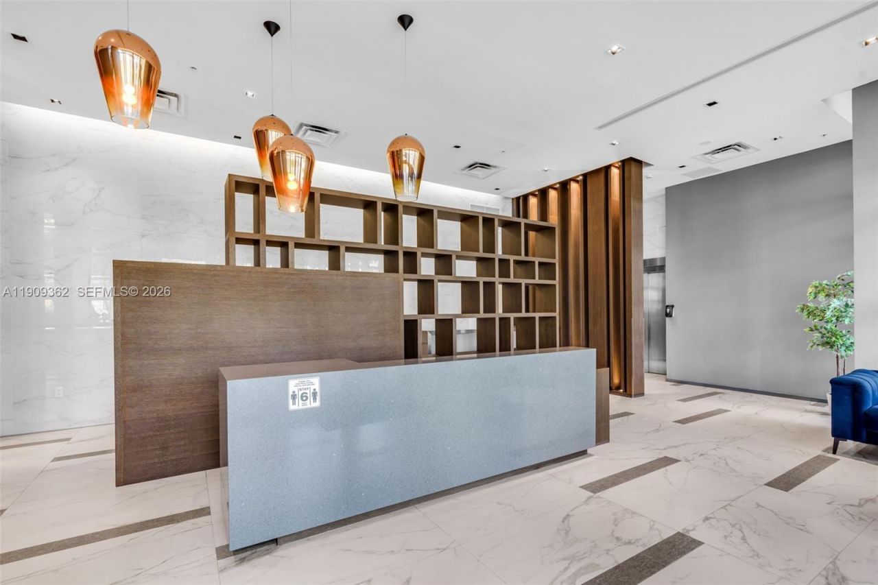 1100 100th St, Unit 401, Bay Harbor Islands, FL 33154 Photo