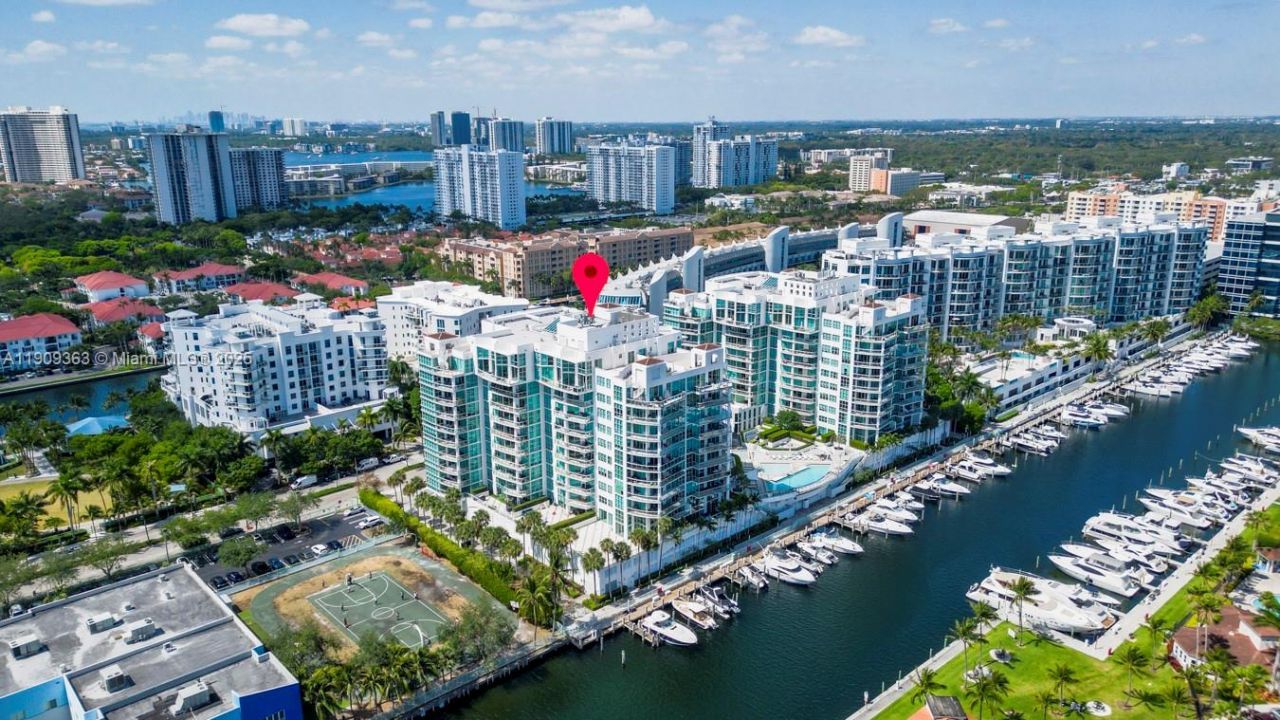 3131 NE 188th St, Unit 2-1004, Aventura, FL 33180 Photo