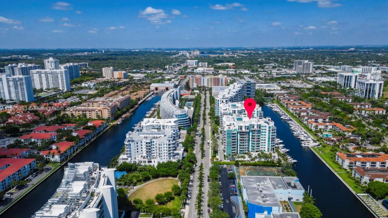 3131 NE 188th St, Unit 2-1004, Aventura, FL 33180 Photo