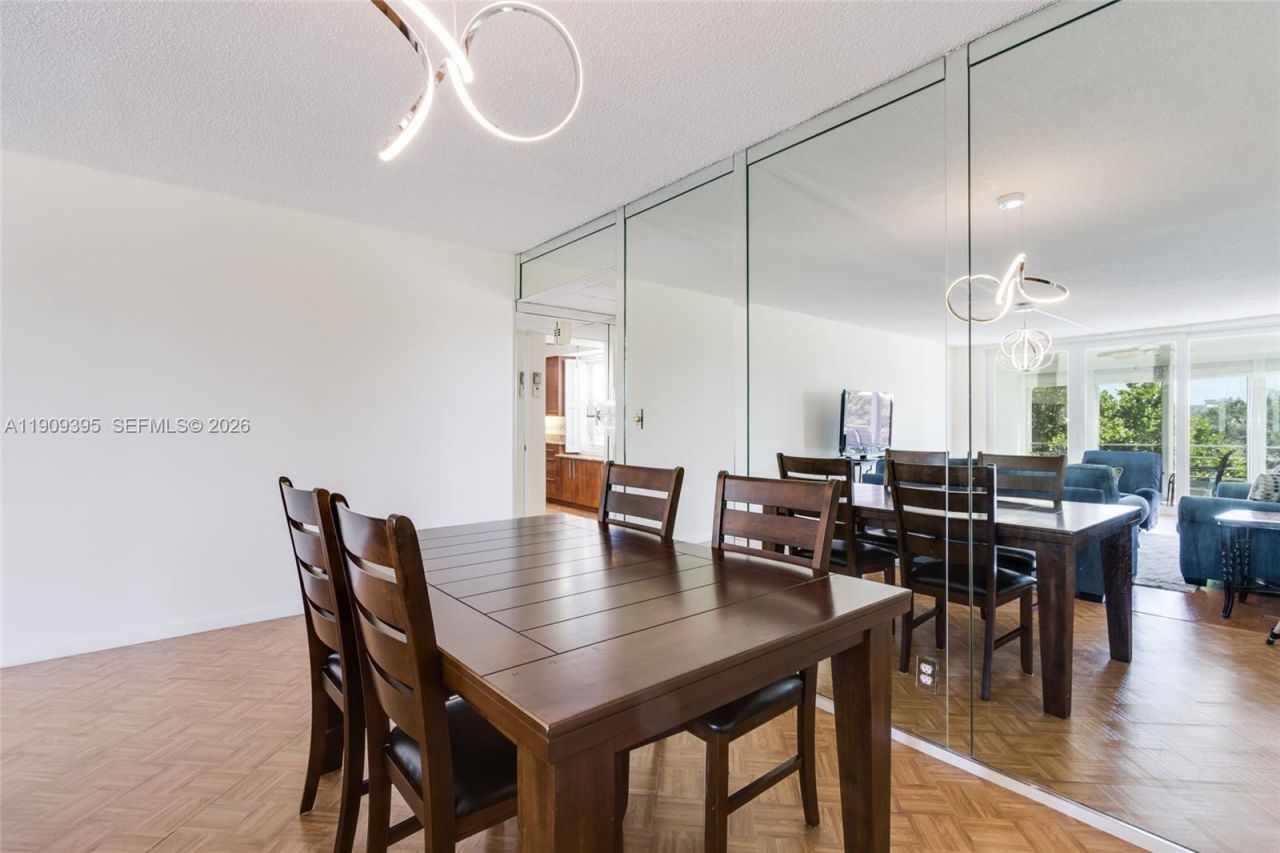 2671 S Course Dr, Unit 506, Pompano Beach, FL 33069 Photo