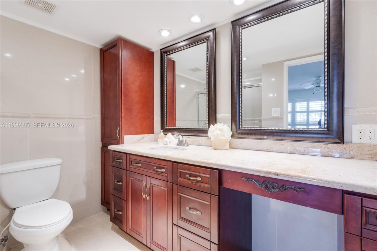 2671 S Course Dr, Unit 506, Pompano Beach, FL 33069 Photo
