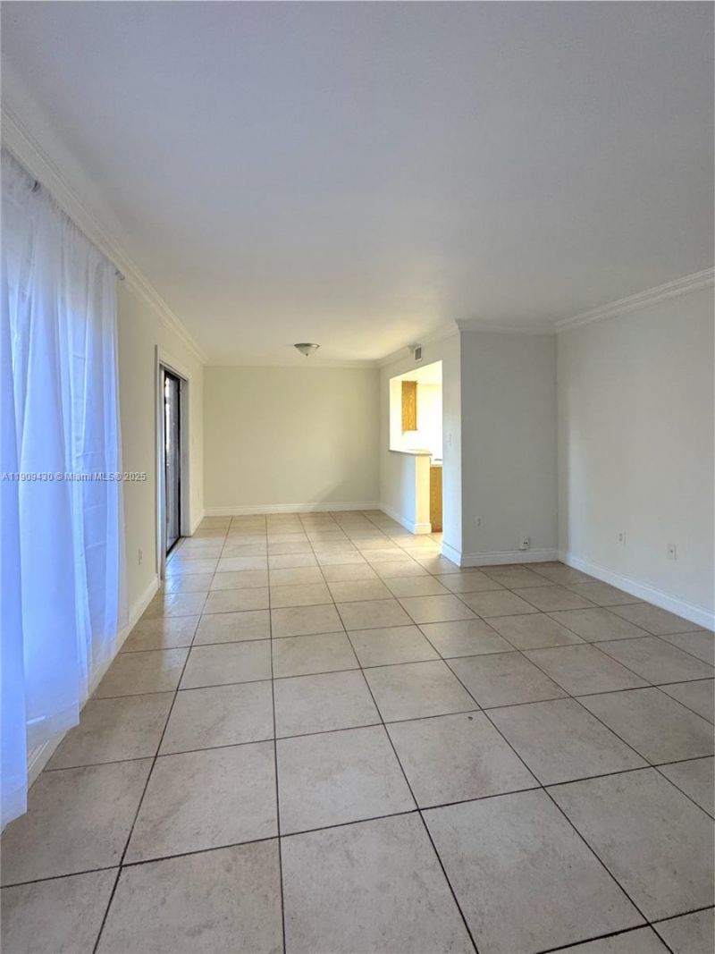 3215 Coral Lake Dr, Unit 3215, Coral Springs, FL 33065 Photo