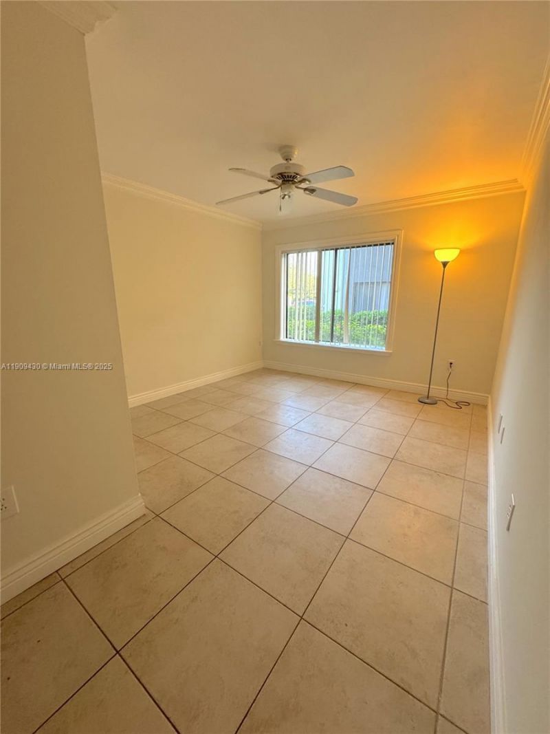 3215 Coral Lake Dr, Unit 3215, Coral Springs, FL 33065 Photo