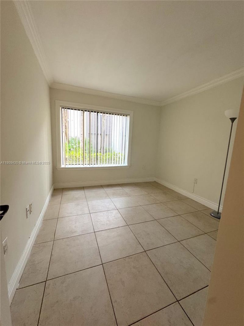 3215 Coral Lake Dr, Unit 3215, Coral Springs, FL 33065 Photo