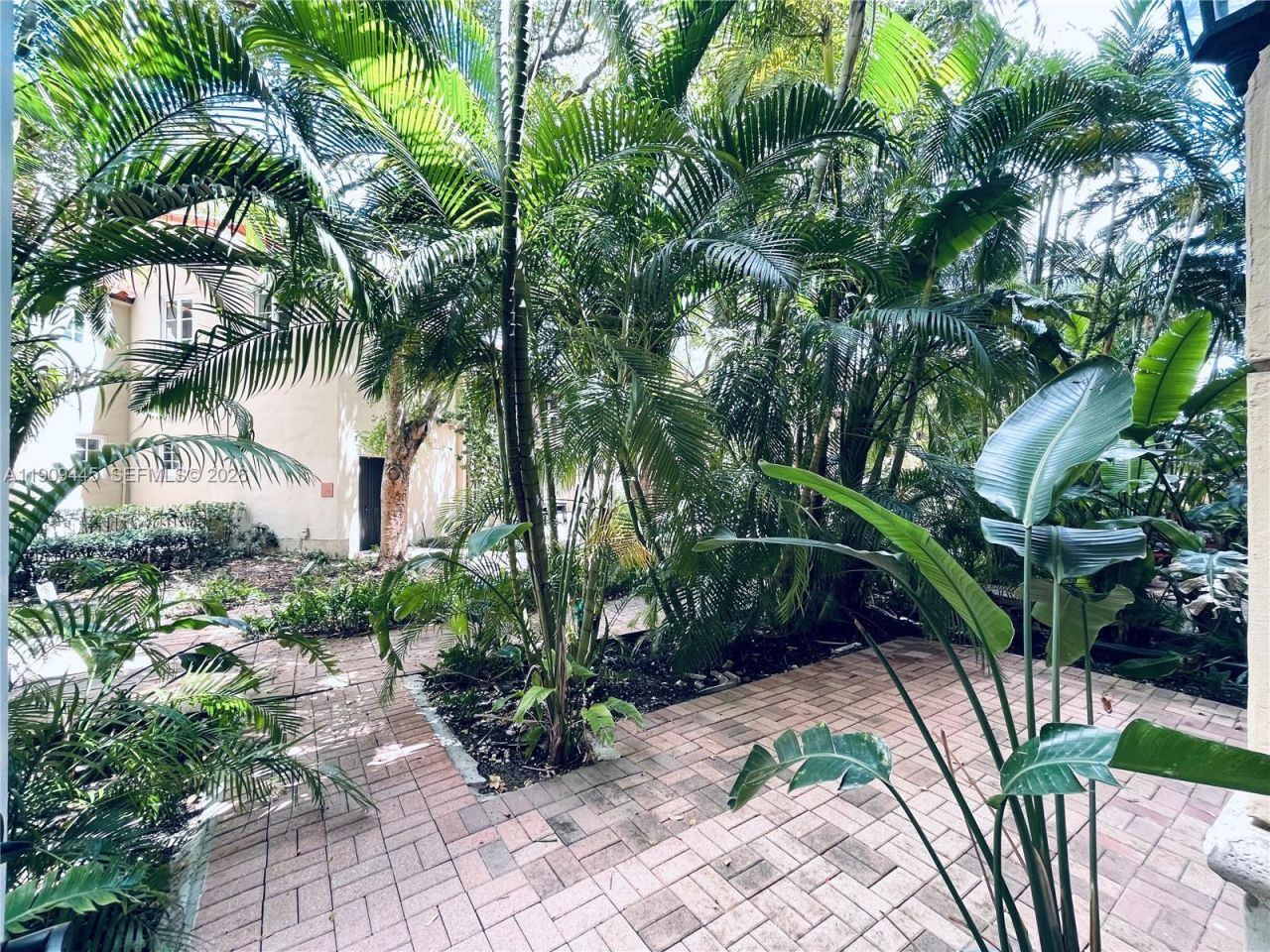 888 S Douglas Rd, Unit 119, Coral Gables, FL 33134 Photo