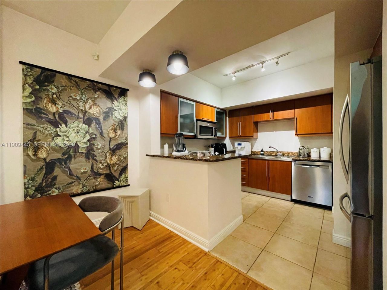 888 S Douglas Rd, Unit 119, Coral Gables, FL 33134 Photo