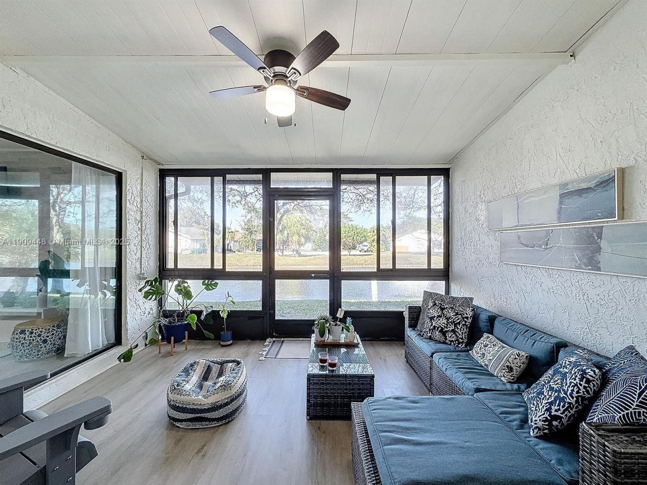 8117 NW 71st Ct, Tamarac, FL 33321 Photo