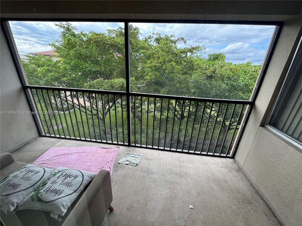 1650 SW 124th Ter, Unit 403D, Pembroke Pines, FL 33027 Photo