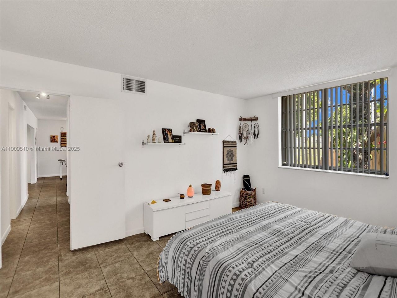 4154 NW 79th Ave, Unit 1D, Doral, FL 33166 Photo