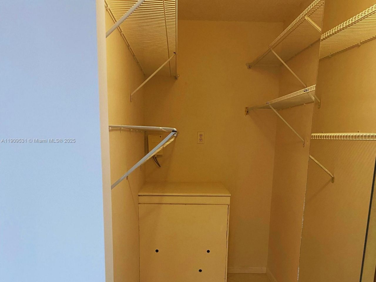 13550 SW 6th Ct, Unit 308A, Pembroke Pines, FL 33027 Photo