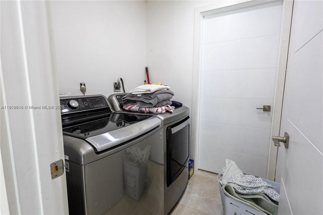 18781 SW 294th Ter, Homestead, FL 33030 Photo