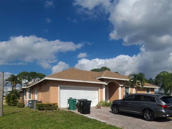 1881 SW Elijah Ave, Port St. Lucie, FL 34953